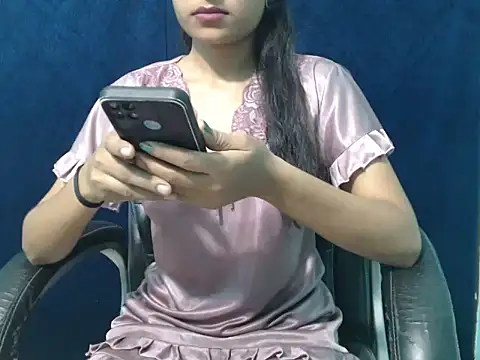 Yashi online show from September 24, 2025, 2:56 pm