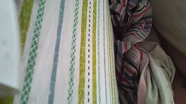 qoooqing67 online show from February 8, 2025, 1:00 am