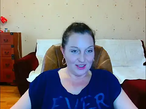 Snapshot of Alice3694 chatting on March 13, 2025, 8:26 am Alice3694 online show from March 13, 2025, 8:26 am