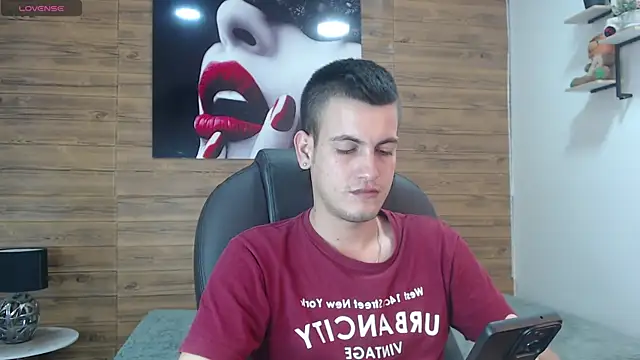 Snapshot of Cerokershelby chatting on January 16, 2025, 5:11 am Cerokershelby online show from January 16, 2025, 5:11 am