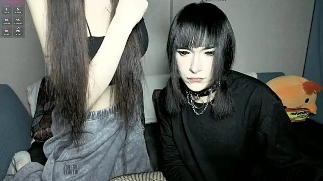 Snapshot of SIBBLlnGraypac chatting on February 15, 2026, 5:01 pm SIBBLlnGraypac online show from February 15, 2026, 5:01 pm