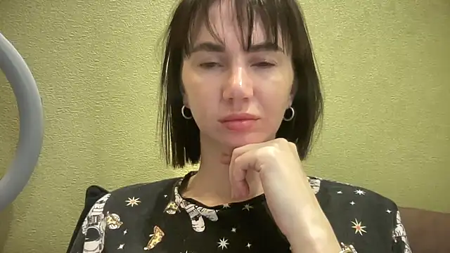 Snapshot of EvilDemon94 chatting on April 29, 2026, 8:51 am EvilDemon94 online show from April 29, 2026, 8:51 am