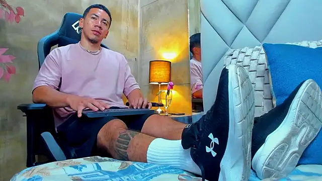 Snapshot of marc_ginale chatting on September 25, 2025, 2:23 pm marc ginale online show from September 25, 2025, 2:23 pm