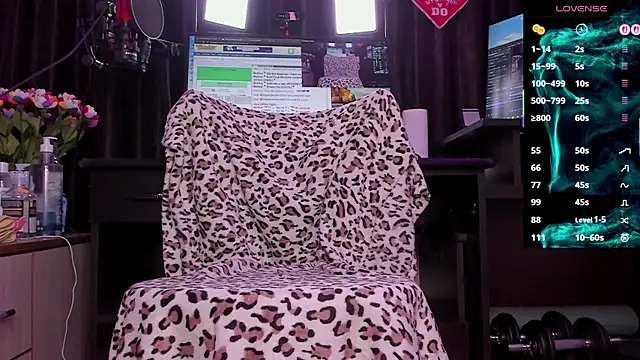 Raissa sky26 online show from September 9, 2025, 2:43 am