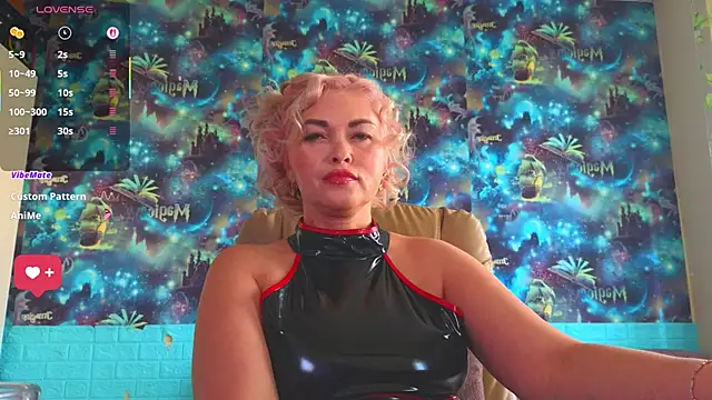 Snapshot of Snow_Goddess chatting on September 10, 2025, 3:49 am Snow Goddess online show from September 10, 2025, 3:49 am