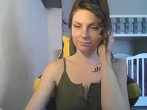 Feli blue online show from March 7, 2025, 10:46 am