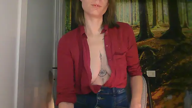 Feli blue online show from November 13, 2025, 10:24 pm