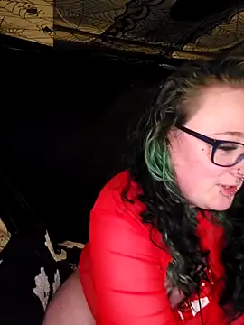 Bunny Cummings online show from December 17, 2025, 10:59 pm