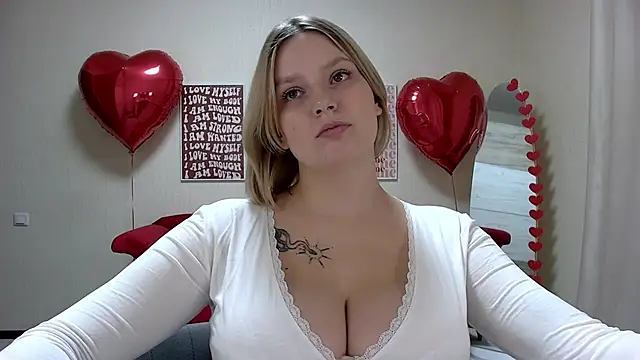 DianeMills online show from February 15, 2026, 5:23 pm