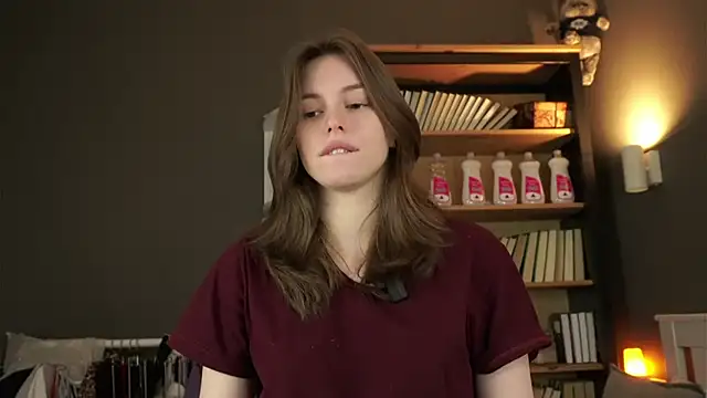 Snapshot of DarylBarks chatting on February 9, 2026, 1:14 am DarylBarks online show from February 9, 2026, 1:14 am