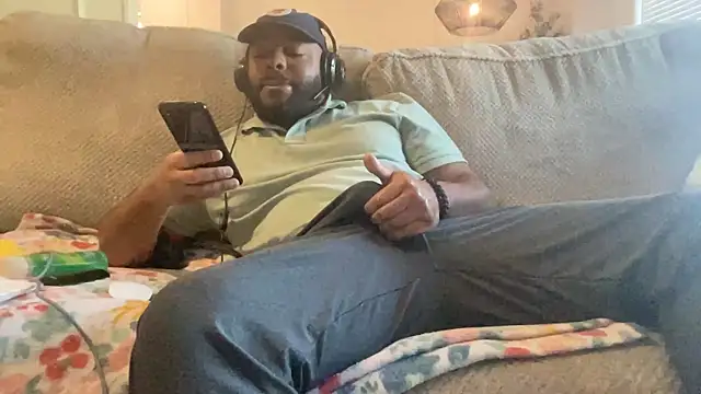 Bbcfun44 online show from February 3, 2025, 4:52 pm