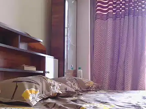 Dreamgirl 2000 online show from January 17, 2025, 5:53 am