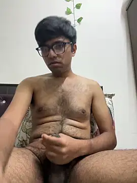 BoyzaraHatke online show from April 10, 2026, 9:55 pm