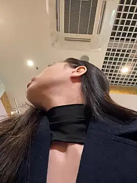 Holly Play online show from March 18, 2025, 10:07 am