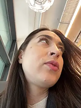 Holly Play online show from February 27, 2025, 7:30 am