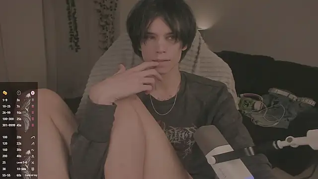 Wampeyes online show from October 5, 2025, 4:42 pm