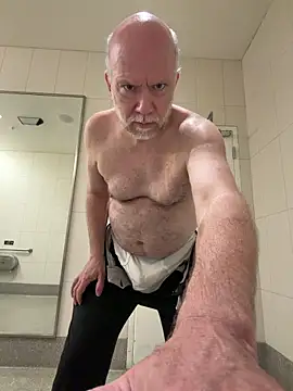 Snapshot of FLSexyGuy chatting on May 2, 2026, 1:05 pm FLSexyGuy online show from May 2, 2026, 1:05 pm