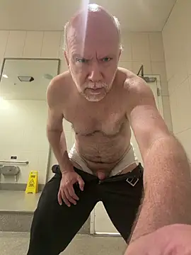 Snapshot of FLSexyGuy chatting on May 10, 2026, 1:25 pm FLSexyGuy online show from May 10, 2026, 1:25 pm