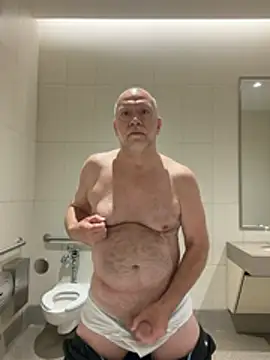 FLSexyGuy online show from April 11, 2026, 1:26 pm