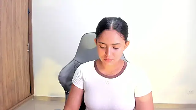 Isa squirt1 online show from March 1, 2026, 4:12 am