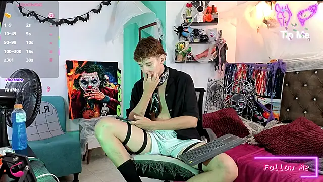 flowers18 online show from October 16, 2025, 5:21 pm