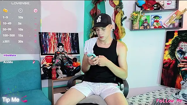 flowers18 online show from December 22, 2025, 11:05 pm