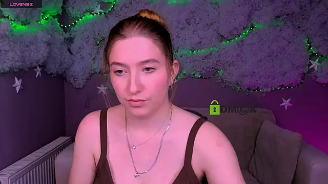 Snapshot of daisy_candy chatting on May 23, 2026, 8:41 pm daisy candy online show from May 23, 2026, 8:41 pm