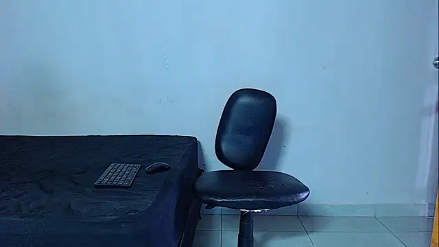 Snapshot of mikecoper_23 chatting on February 20, 2026, 1:24 pm mikecoper 23 online show from February 20, 2026, 1:24 pm