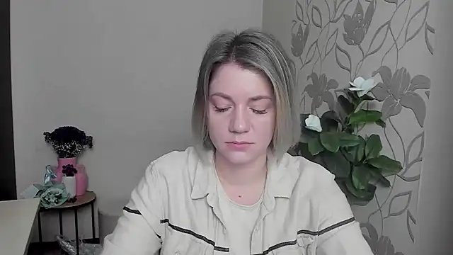 MariaSttone online show from March 13, 2025, 11:19 am