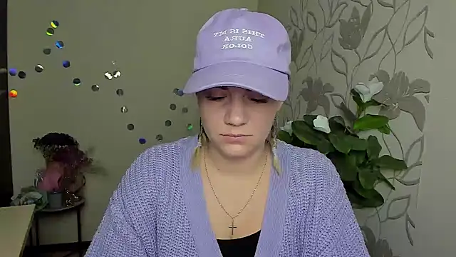 MariaSttone online show from February 12, 2026, 3:34 pm