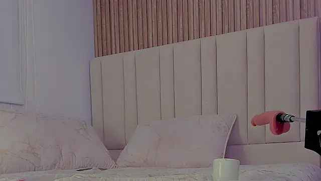 StormyButty18 online show from October 4, 2025, 11:50 pm