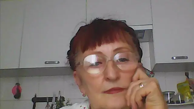 TanyaSweet634 online show from July 17, 2026, 5:04 am