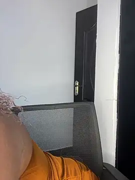 prettiepearl online show from June 30, 2026, 8:36 am