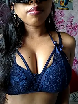 sandy naughty online show from February 6, 2026, 3:35 am