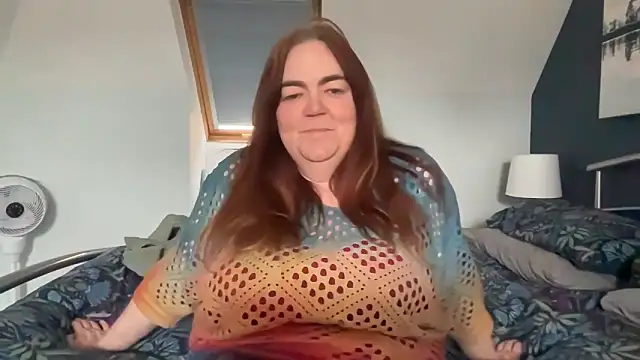 curvy-milf-abbie online show from February 24, 2026, 1:23 pm