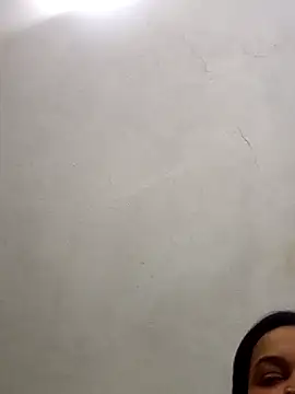  violetta - online show from October 3, 2025, 5:58 pm