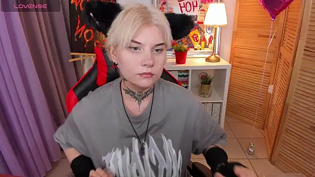 mekurisu online show from March 4, 2025, 1:12 am