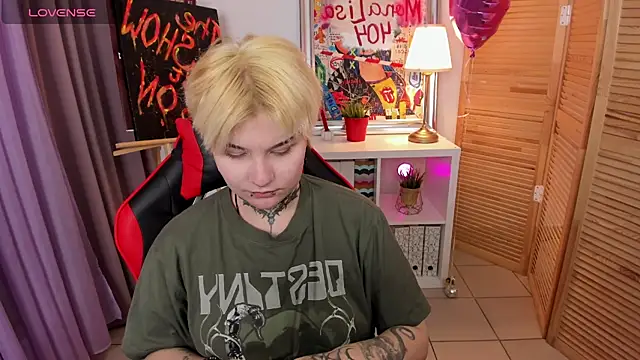 mekurisu online show from February 28, 2025, 4:32 am