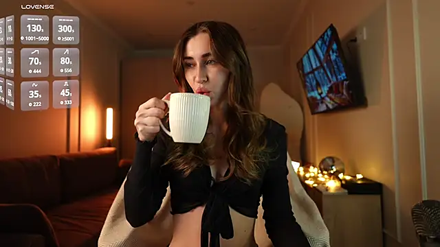 Snapshot of Coconutkittyy chatting on February 23, 2026, 5:46 pm Coconutkittyy online show from February 23, 2026, 5:46 pm