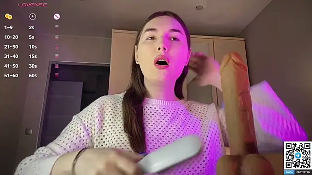 Maria Bowie online show from April 10, 2026, 8:10 am