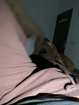 Rhythm Rhyme online show from January 10, 2025, 1:10 am