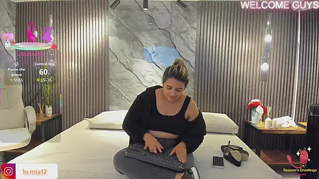 julietha taylor online show from January 17, 2026, 2:26 am