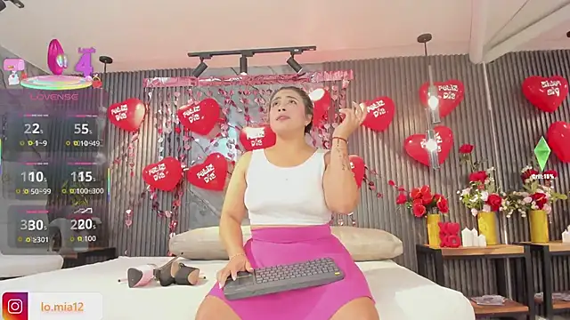 julietha taylor online show from February 14, 2026, 2:01 am