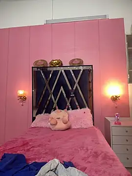 sofiafantasy online show from September 11, 2025, 1:38 am