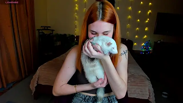 eliya moon online show from January 31, 2025, 8:54 pm