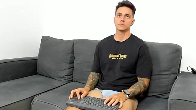 JeanBroc online show from September 19, 2025, 8:46 pm