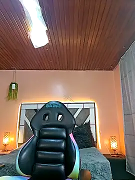 Scarllett BDSM online show from December 6, 2024, 3:35 am