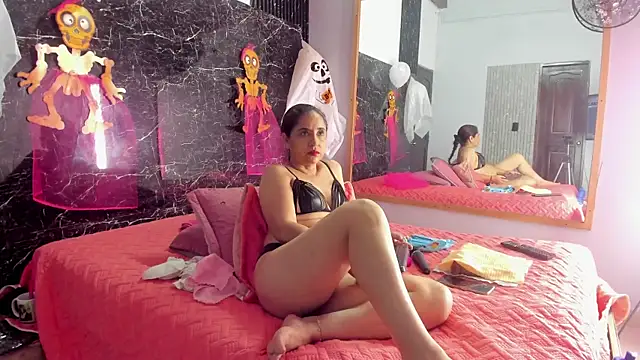 Snapshot of Yaya____11 chatting on October 15, 2025, 4:33 am Yaya 11 online show from October 15, 2025, 4:33 am