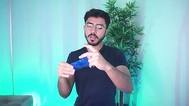 dam0n fr0st online show from December 2, 2025, 7:48 pm