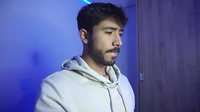 dam0n fr0st online show from December 28, 2024, 12:45 pm